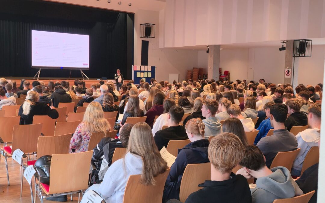 Schülervertretungen organisieren Informationsveranstaltung für Erstwähler