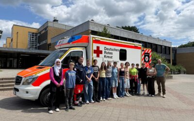 Lebensretter von morgen: Rekener Rotkreuzleiter zu Besuch beim Schulsanitätsdienst